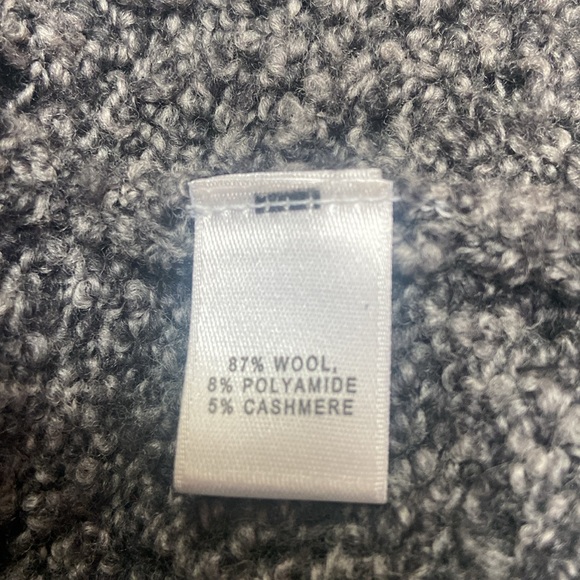 ST. JOHN Yellow Label Size S Open Drape Front Crochet Sweater - Picture 10 of 11